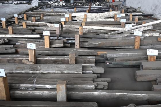 Giá tốt Cây gậy Inconel 713C chịu nhiệt độ cao với khả năng chống rò rỉ và oxy hóa cho các thành phần tua-bin trực tuyến